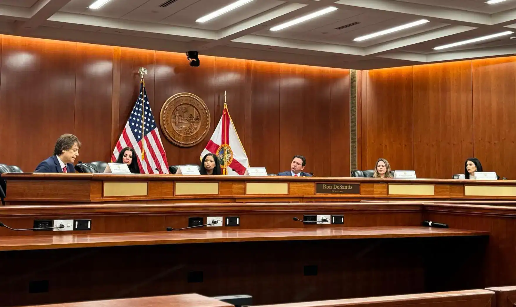 Governor DeSantis Directs Florida State Agencies to Partner with Future of Life Institute to Shield Families from AI Harm